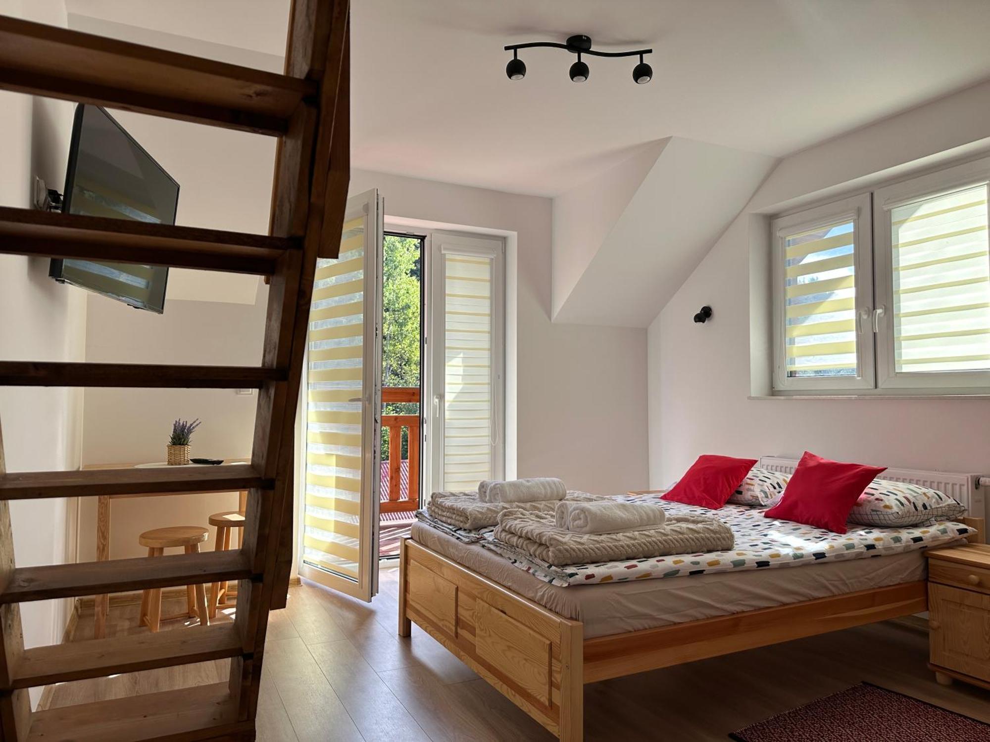 Homestay Dom Na Skale *